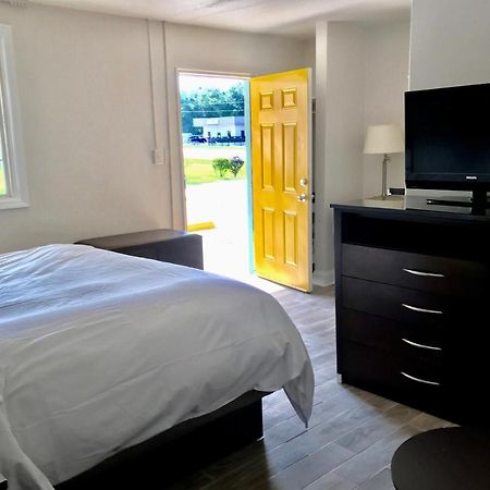 Inn On 17 Savannah Luaran gambar
