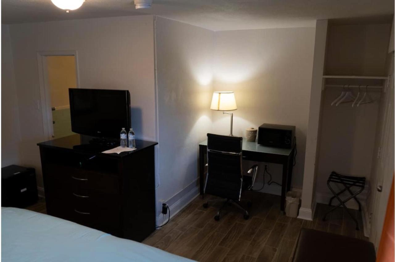 Inn On 17 Savannah Luaran gambar