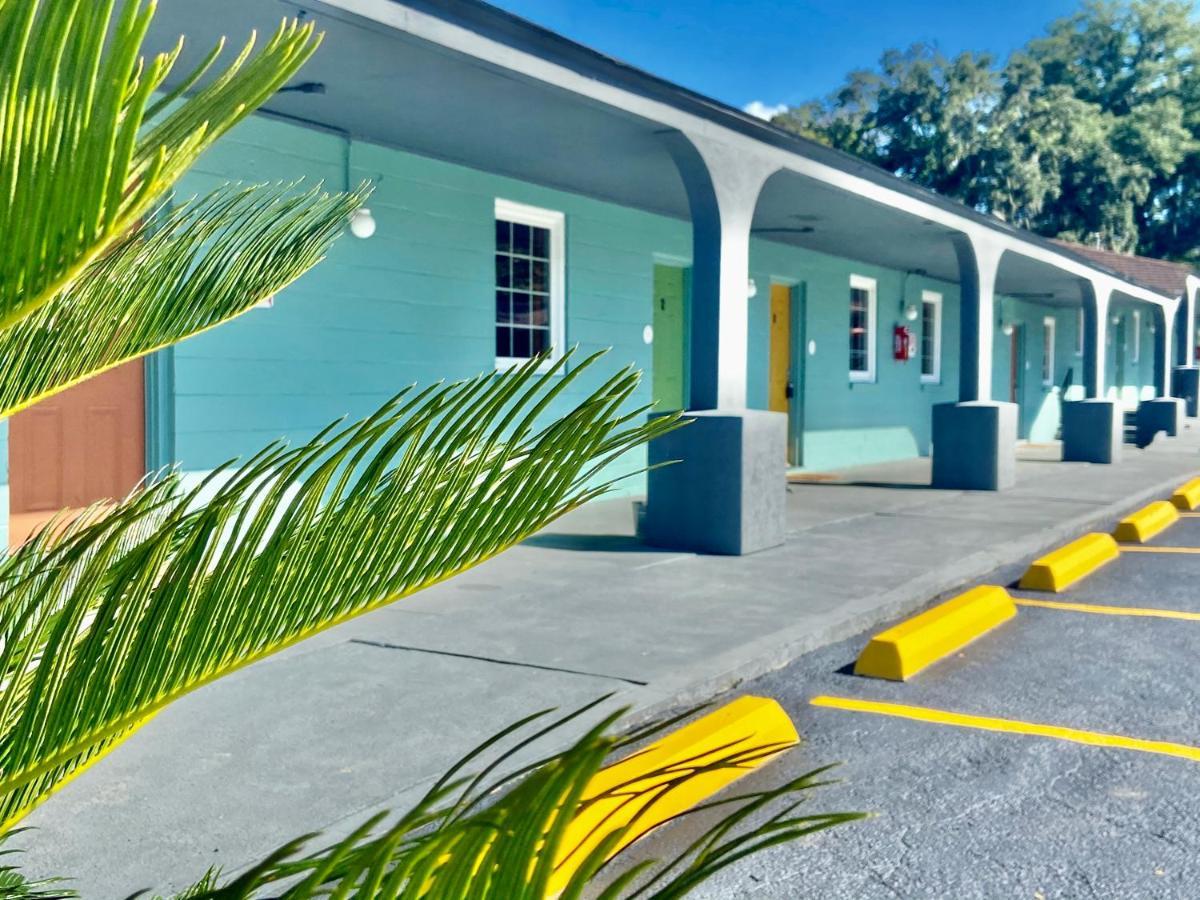 Inn On 17 Savannah Luaran gambar